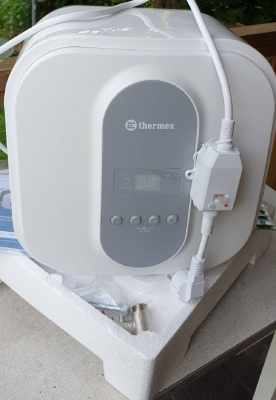 Накопительный электрический водонагреватель THERMEX Smartline 30 O 