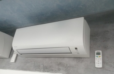 Инверторный кондиционер Daikin FTXF35E/RXF35E 