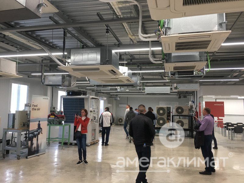 Поездка на завод кондиционеров Hitachi в Барселоне